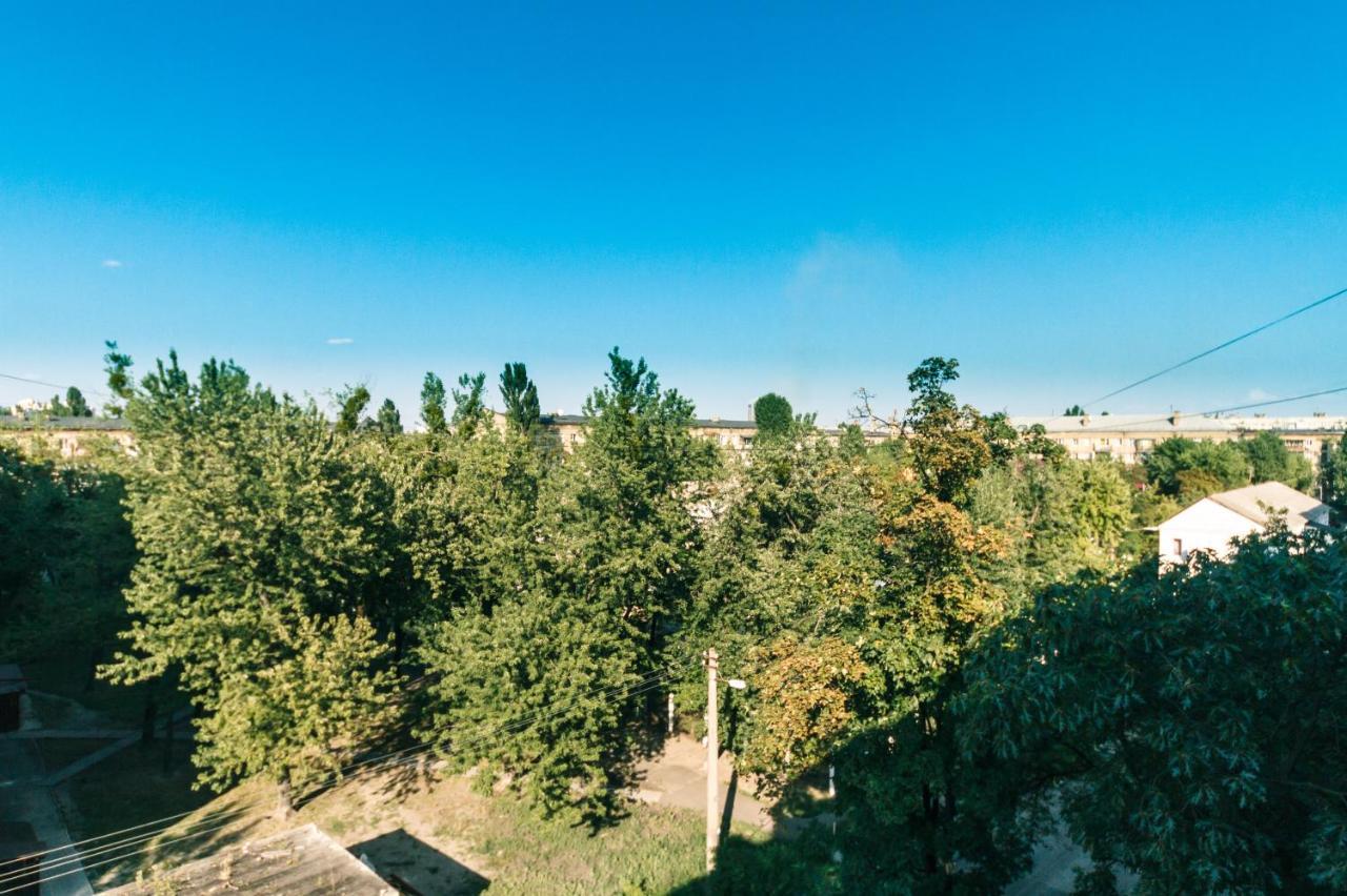 Apartment Near Metro Station Darnitsa Kiev Luaran gambar